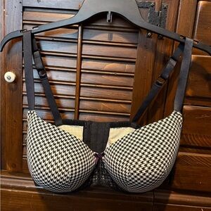 Cacique Black and White Houndstooth Bra